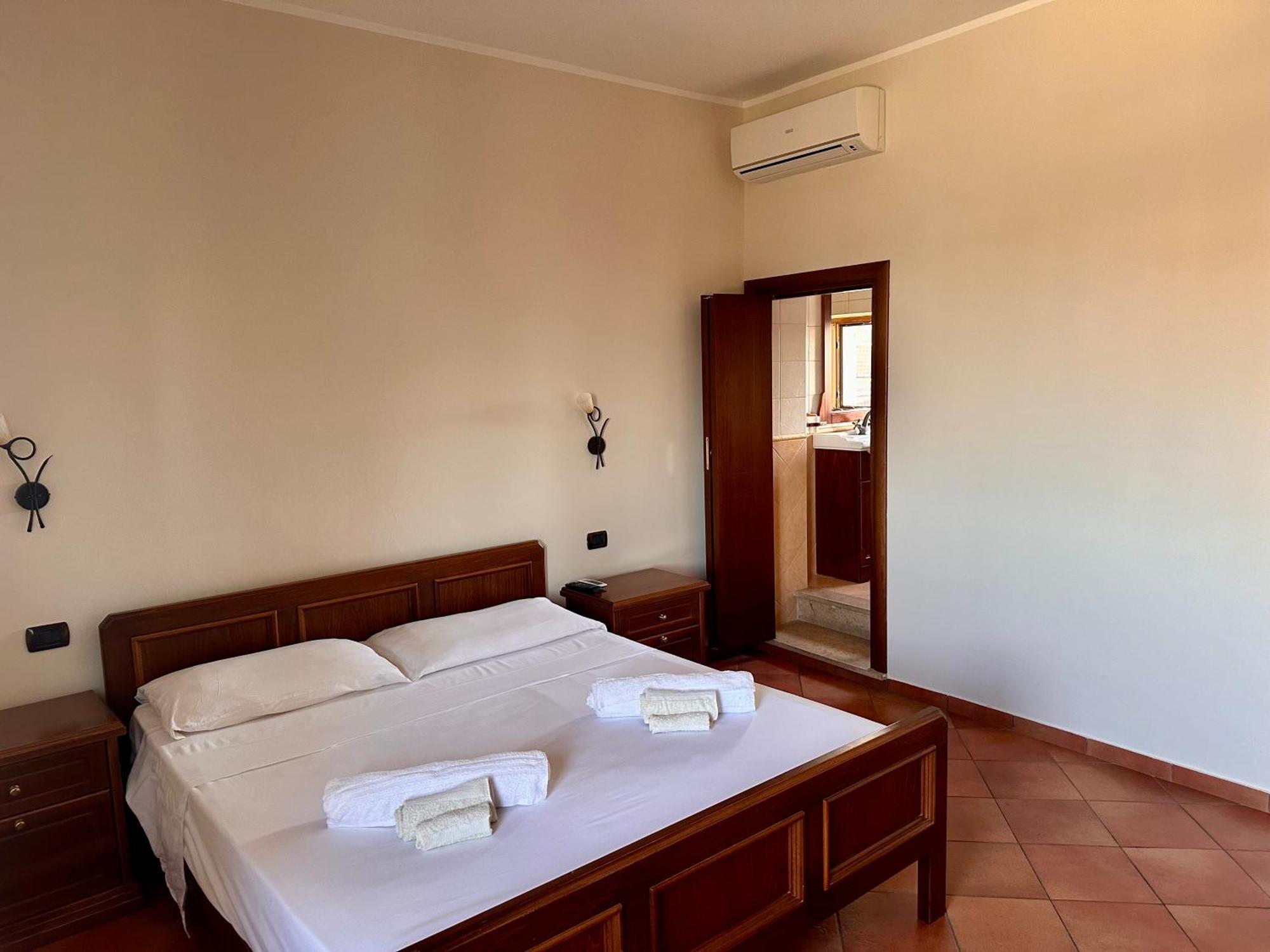 Luxury Accommodation Santa Domenica  Exterior foto